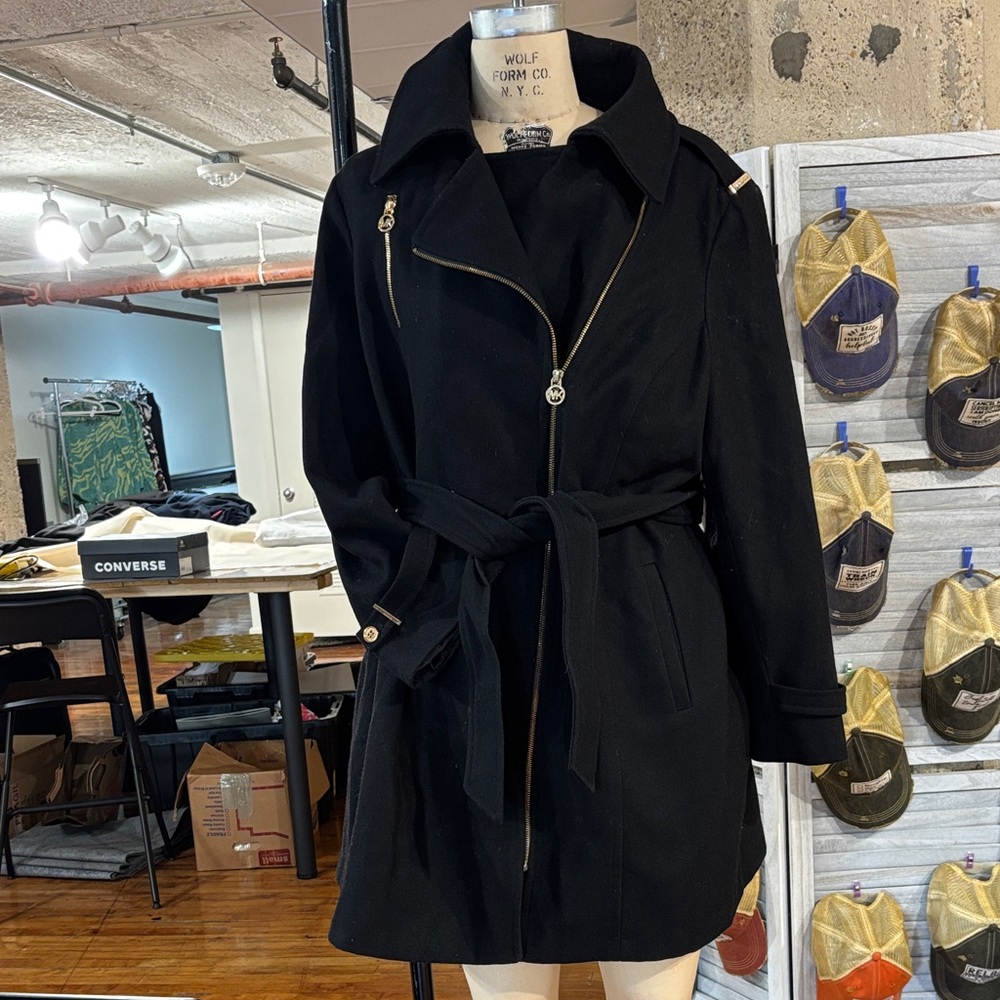 Michael Kors Elegant Black Trench Coat